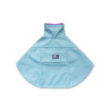 Capa impermeable azul menta cuello alto