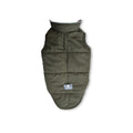 Chaleco verde militar protector de frío y lluvia para perros y gatos largos como salchichas o teckels.
