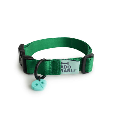 Collar adorable verde nacional