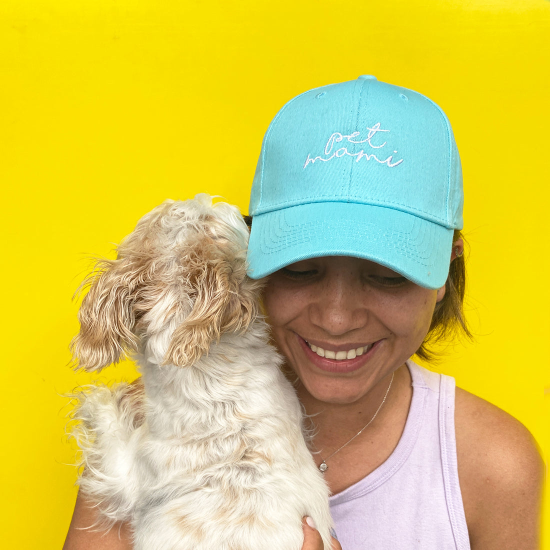 Gorra celeste Pet Mami Wawaw para mascotas perros y gatos.