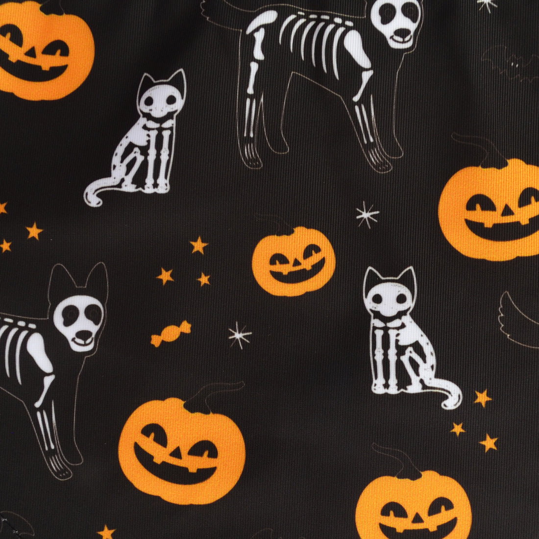 Pañoleta, pañuelo o bandana naranja para mascotas perros y gatos de todas las razas y tamaños.
