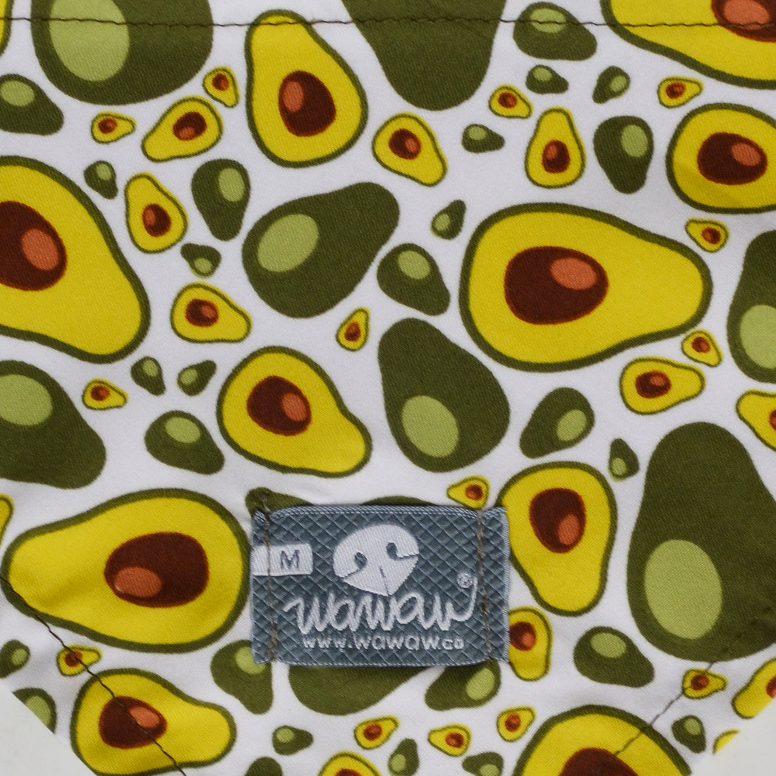 Pañoleta aguacates botón y curva