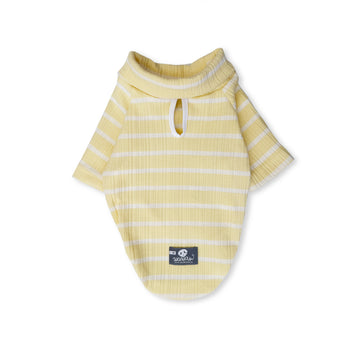 Saco cuello tortuga amarillo líneas blancas